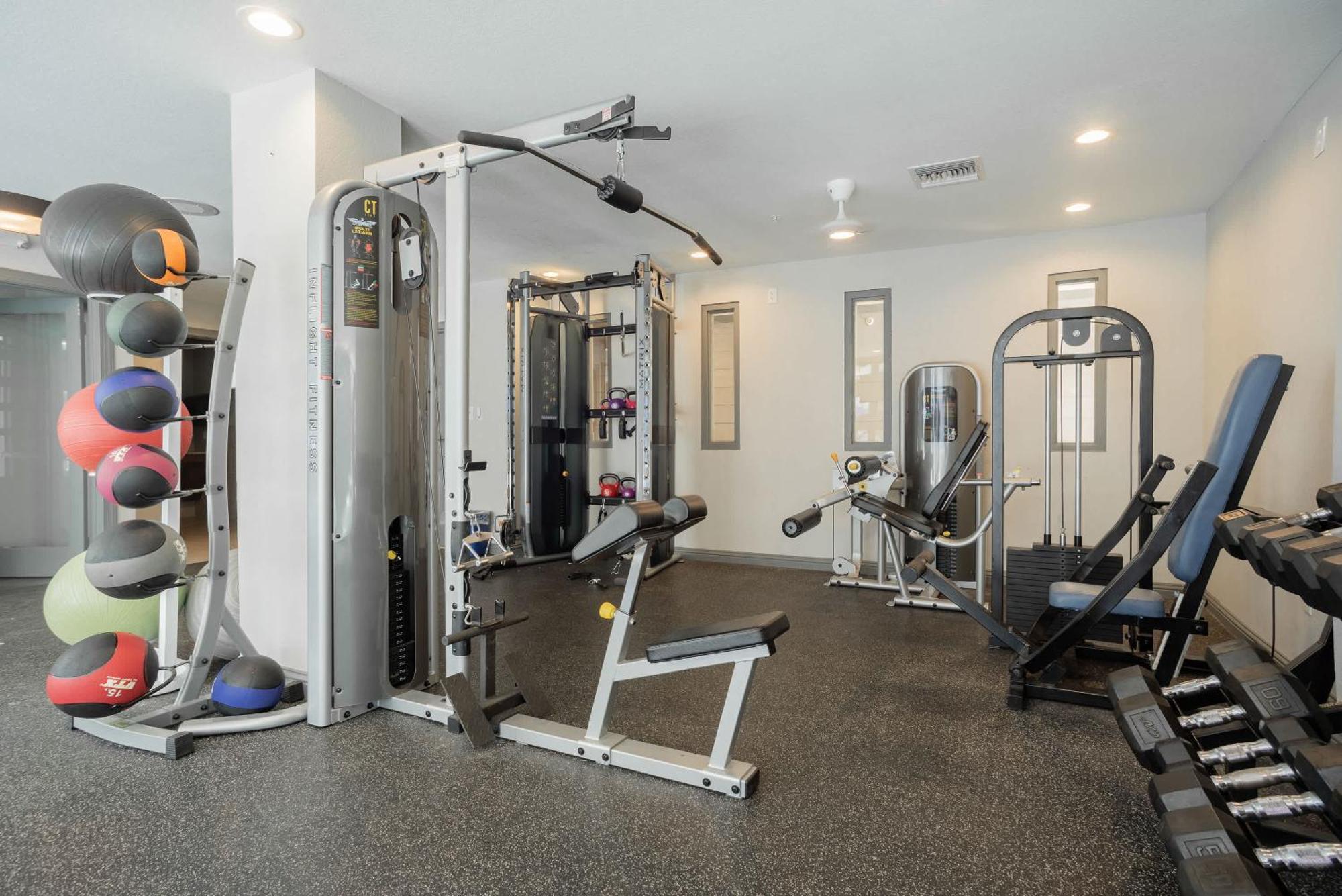 Upstay - Condo With Pool Gym Games And Bbq Austin Esterno foto