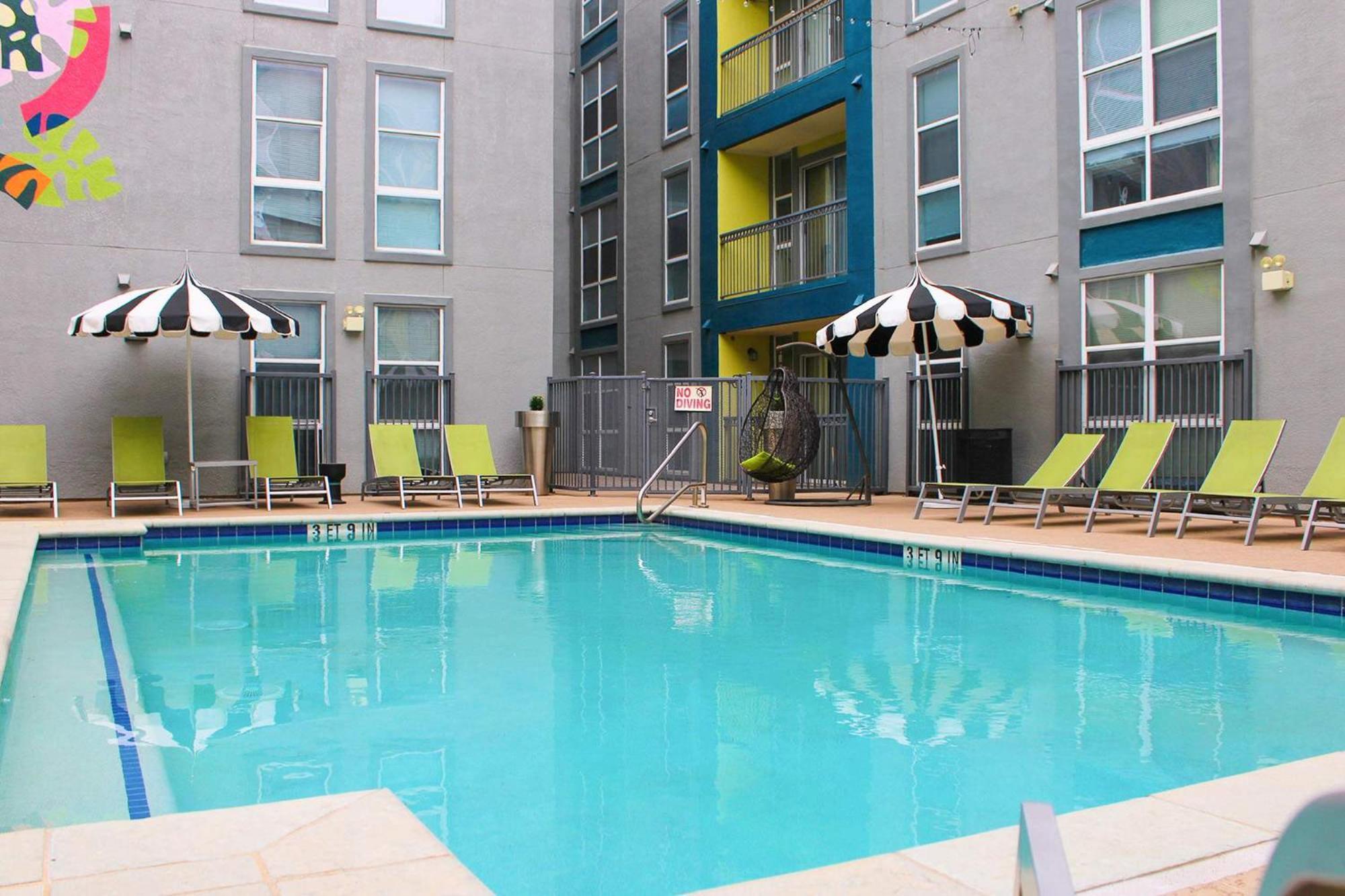 Upstay - Condo With Pool Gym Games And Bbq Austin Esterno foto